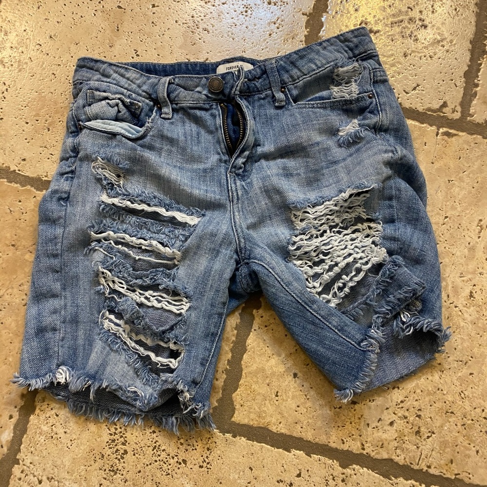 Forever 21 distressed jean shorts